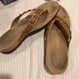 Vionic Beaded Sandals